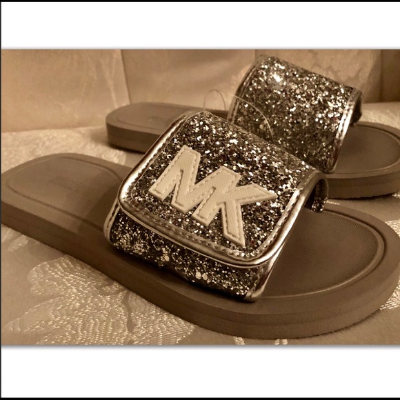 MICHAEL KORS•KIDS•GLITTER SLIDE - Picture 5 of 7